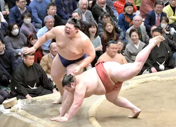大の里、横綱なら負けても胸を張って引き揚げてほしい　北の湖さんの振る舞いを学べ…元大関・琴風の目