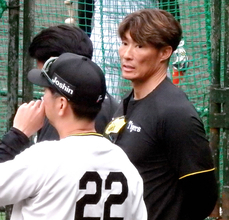 【阪神】糸井嘉男SAが今春のキャンプで過去最長４日間の臨時コーチ　昨年は佐藤輝明の２冠獲得の覚醒を手助け