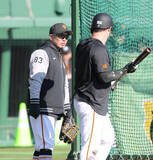 「【巨人】阿部監督、ベテランを評価「張り切ってやってくれるのはうれしい」坂本勇人、丸佳浩が連日の猛練習」の画像1