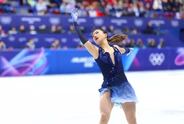 【五輪】坂本花織、ラスト五輪で“まさか”　演技直前の「背中バシッ」を初めてセルフに　中野コーチの手が届かず「レアすぎて。初めての試み」も今季世界最高をマーク