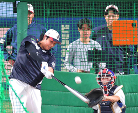 大谷翔平、ＷＢＣ初戦前に超異例のフリー打撃で衝撃の看板弾連発　試合直前は実に３年ぶり…台湾戦へ通常と異なる調整で１０発
