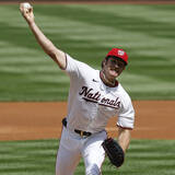 「元巨人マイコラスが新天地で自己ワースト１１失点　大谷翔平に被弾から崩れブーイング浴びる　ドジャース打線目覚めさせる」の画像1