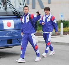 「Ｏｈ　ｍｙ　Ｇｏｄ」日本代表トラブル続き…バスが練習場のインターホンに接触し破損　悪天候でチャーター機遅れ