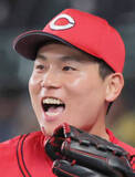 「【広島】栗林良吏がプロ初ヒット！今季から先発転向した３０歳　２６打席目で快音　」の画像1