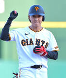 「【巨人】鈴木大和、増田陸が１軍合流　鈴木はファームで３０盗塁　増田陸は５月下旬以来の１軍」の画像1