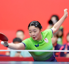 【卓球】張本美和は決勝進出を逃してぼう然　世界２位中国の王曼昱に悔しい３連敗…チャイナスマッシュ