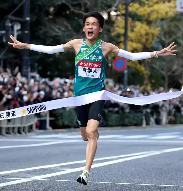 【箱根駅伝】青学大が３連覇　エース黒田朝日が歓喜の涙「３００％輝きました！」原監督は史上最多の９度目Ｖ　チャラくて泥臭いチームがまた勝った　驚異の大会新