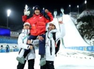 【五輪】丸山希、銅メダルは「思ったより重かった」大けが乗り越え初舞台で歓喜の涙