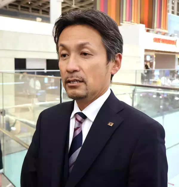 ニールセン監督の電撃退任は「驚いたのが率直な感想」 なでしこ・狩野倫久監督代行…米国遠征に出発、前任者からメッセージも