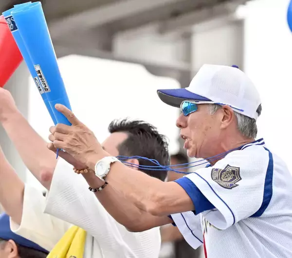 【高校野球】俳優・柳葉敏郎が長男の一路主将率いる盛岡大付をスタンドから熱烈応援「僕は一生懸命応援するだけ」…岩手大会