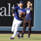 「投手・大谷翔平、次回もブルペン調整　その後ライブＢＰ登板１～２回で実戦復帰へ　ロバーツ監督「日程の関係でいつ行うかは…」」の画像1