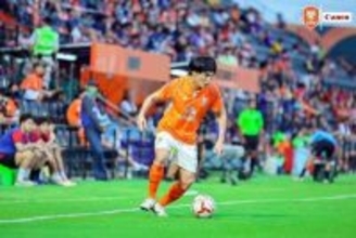 タイ３部カスタムズＵで選手兼監督の田中達也が現役引退を発表　浦和やＧ大阪でもプレー　今後は監督専念