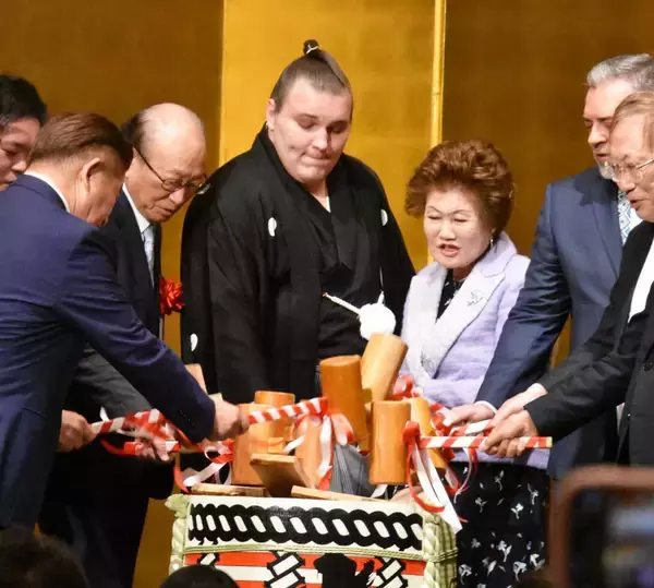 「あっぱれっス」…井上尚弥＆中谷潤人「勝利」…生出演「サンモニ」安青錦が絶賛