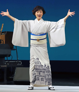 神野美伽“世界に一点だけの着物”で単独公演、１５００人魅了　ブギの女王演じた主演舞台は「ライフワークに」