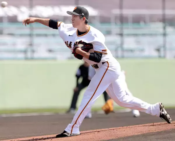 【巨人】戸郷翔征が１軍投手陣大トリの今季初実戦　リリースポイント下げたフォームで１回０封