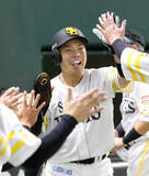 「【ソフトバンク】近藤健介がＷＢＣ１３打数ノーヒットの悪夢から立ち直り月間ＭＶＰ賞を獲得」の画像1