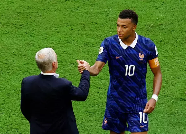 【Ｗ杯】エムバペ２発も落胆「監督のために何かを成し遂げたかった」「人間らしくなってしまった」イングランドにＷ杯ワースト６失点