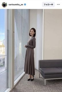 テレ朝・住田紗里アナ　上品なブラウンワンピースの秋らしい衣装ショットに「笑顔が、たまらなく素敵」「美し過ぎる」