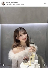 芹澤もあ、美デコルテあらわオフショルニット姿が「大人」「可愛いなあ」…父は元「ＥＥ　ＪＵＭＰ」後藤祐樹氏
