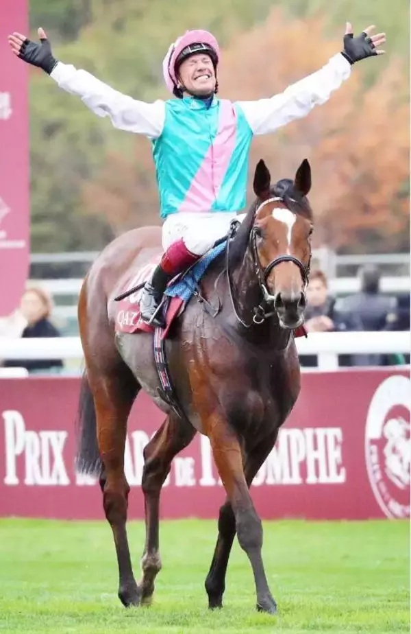 凱旋門賞２勝などＧ１・１１勝の名牝エネイブルの子エントラストが英国でデビュー戦を快勝！　３番子でレース出走は初めて