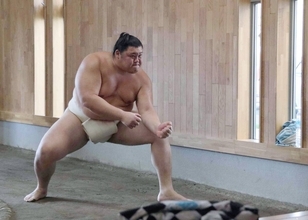 大の里が“鬼門”九州で横綱昇進後初連覇狙う「今年最後の場所。しっかりといい形で締めくくりたい」…１１月８日初日