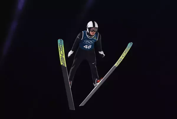 【五輪】エース小林陵侑、二階堂蓮のジャンプ男子代表が本番会場で初飛び　二階堂は９９・５メートルの好飛躍