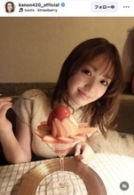 「ご褒美」のイチゴパフェを頬張る香音の姿が「どんどん魅力的に」「今日も安定にかわいい」父は野々村真