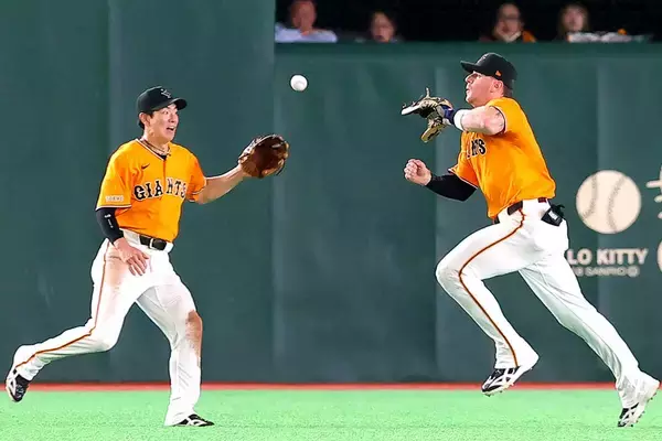 巨人一時逆転もキャベッジと松本が“お見合い”で白星落とす…橋上監督代行「連係を含めてもう一回確認が必要」