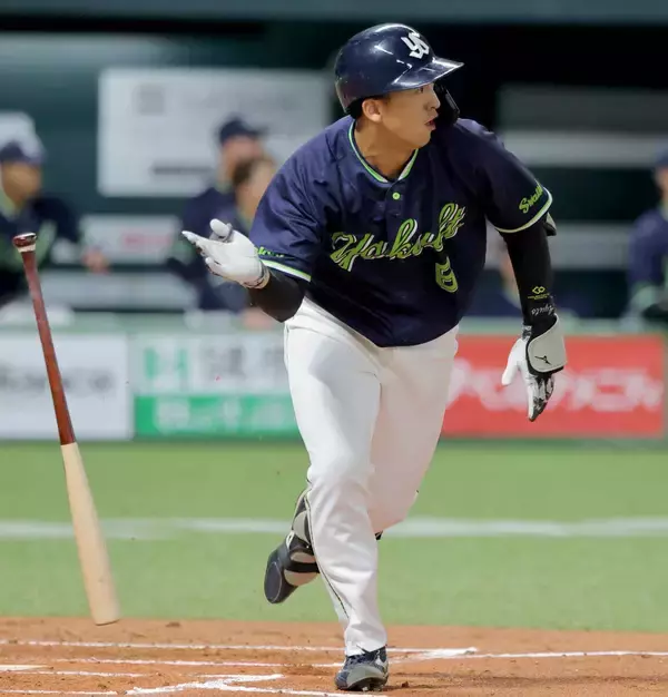 【ヤクルト】ドラフト１位・松下歩叶、６回にも快音響かせ左前適時打　プロ初打点含む３打点