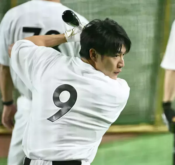 【ソフトバンク】中村晃が現役引退を表明　チーム最年長の柳田悠岐が素直な思いを吐露「さみしい気持ちが強い」