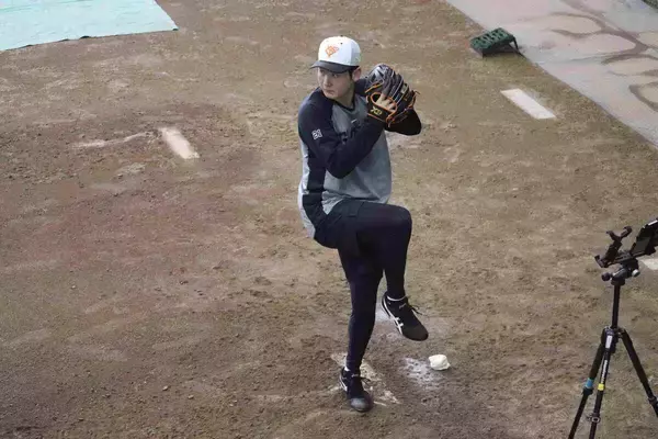 【巨人】リフレッシュ抹消中の竹丸和幸がＧ球場でブルペン入り　１軍復帰の際は「自分らしい、自分のやりたいピッチングを」