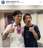 「石丸伸二氏「ずるい大人でごめんなさい」人気アーティストとの２ショットに反響「素敵なご縁」「好意は素直に受け取るべし！です」」の画像1