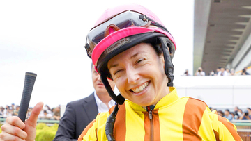 ミシェル騎手が７年ぶりのＪＲＡ勝利　勝負事の神様＋勝ち運のお守り付けての白星に「ダブルパワーです」と感無量の表情