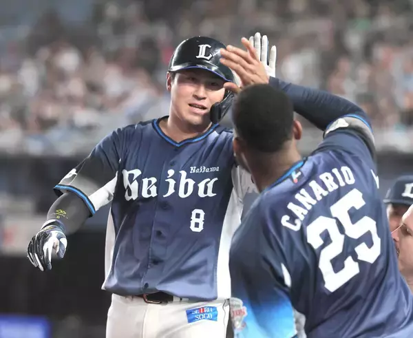 【西武】渡部聖弥がプロ入りから２年連続２ケタ本塁打　球団では清原以来３９年ぶり５人目　「追いつけるように」