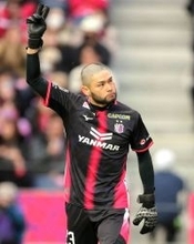 今季ホーム初勝利のＣ大阪パパス監督、ＰＫ阻止の中村航輔称賛　ベンチ外の香川真司に関しては「小さなけが」