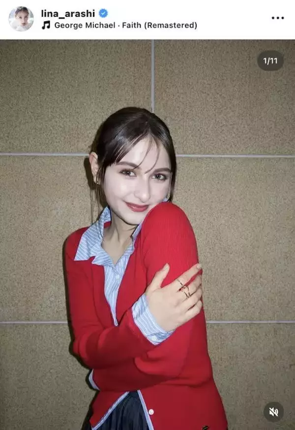 「やばかわ」嵐莉菜、ストライプシャツ×赤カーディガン姿が「綺麗すぎてお姉様」「べっぴんさんやなぁ」「赤のお洋服似合って」