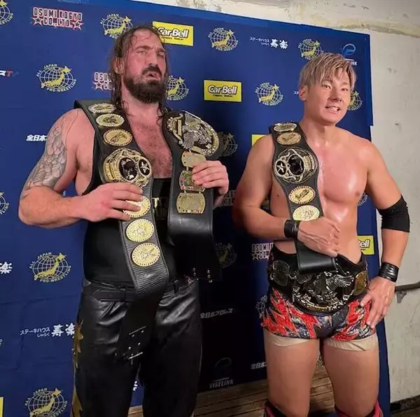 綾部蓮＆タロース、「斉藤ブラザーズ」倒し「世界タッグ」Ｖ３…激闘を制し「めちゃめちゃ楽しかった」…３・１５後楽園全成績