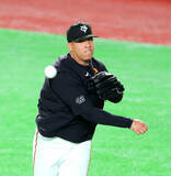 「「チャンスが来たことはうれしい」巨人・マタが初先発…初登板で初勝利なら２３年グリフィン以来「楽しんで投げたい」」の画像1