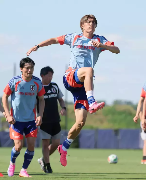 【Ｗ杯】絶好調・ＦＷ小川航基が練習試合で得点　オランダ戦の“ほぼゴール”に続き「本当に心の底から自分が結果を出したい、勝利に貢献したい思いでやっている」