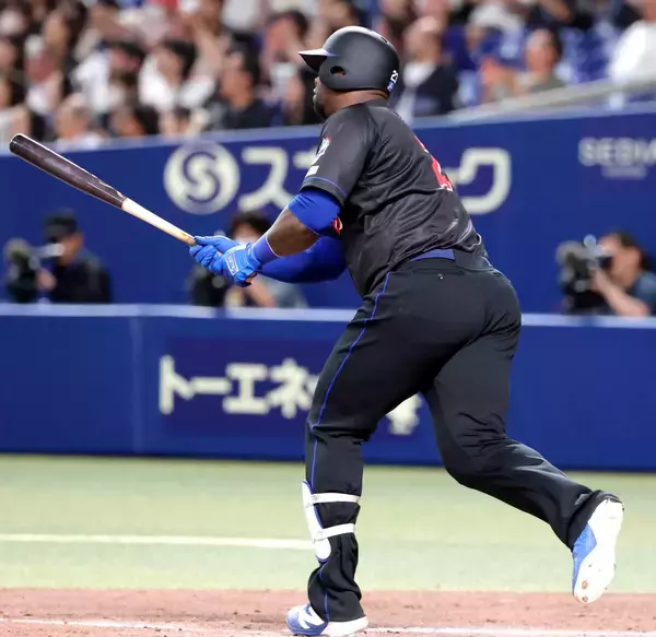 【中日】ミゲル・サノーが６号ソロ！来日初の２戦連発「逆方向に強い打球が打ててよかった」３点を追う７回先頭で強烈な一発