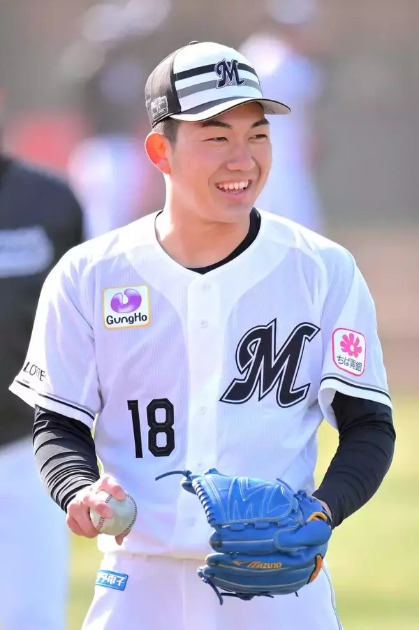 【ロッテ】石垣元気はピッチングも投内連係も初日はお預け…その裏にサブロー監督の気配り目配り