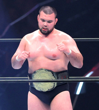 ウルフアロンも注目の力士が躍進中　東海大柔道部の後輩で仲良し