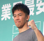 ５２歳・武井壮の“シブすぎる”ヒゲ最新姿に衝撃の声！「ちょっとだけ堤真一さん」「百獣の王の貫禄」「わお！クール」