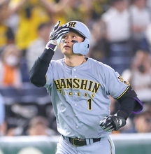 【阪神】森下翔太が"怪童"も"若大将"も超えた！バルコニー弾で５０度目の勝利打点…４年目以内「１球で捉えることができた」中大の１学年後輩・西舘勇陽に強烈な一撃