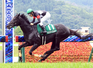 【七夕賞】アスクナイスショー、２馬身半差で重賞初制覇　田辺裕信騎手が故郷で夏の「福島２冠」を達成