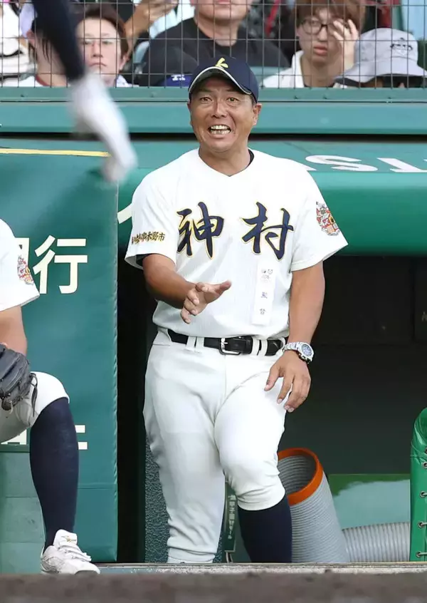 【甲子園】神村学園・小田監督「鹿児島県、熊本県の方々に元気や勇気、希望がお届けできたのであれば良かった」　ルート変更し現地入りの応援団にも感謝