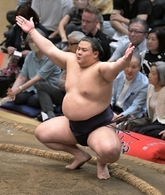 義ノ富士、ご当所・九州場所で三役復帰　先場所は５連敗から驚異の巻き返しで９勝６敗…九州場所番付発表