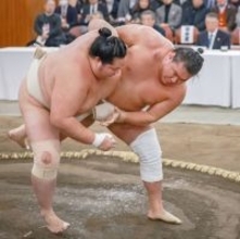 “天敵攻略”見えた！横綱・豊昇龍が新大関・安青錦相手に７勝３敗勝ち越し…稽古総見