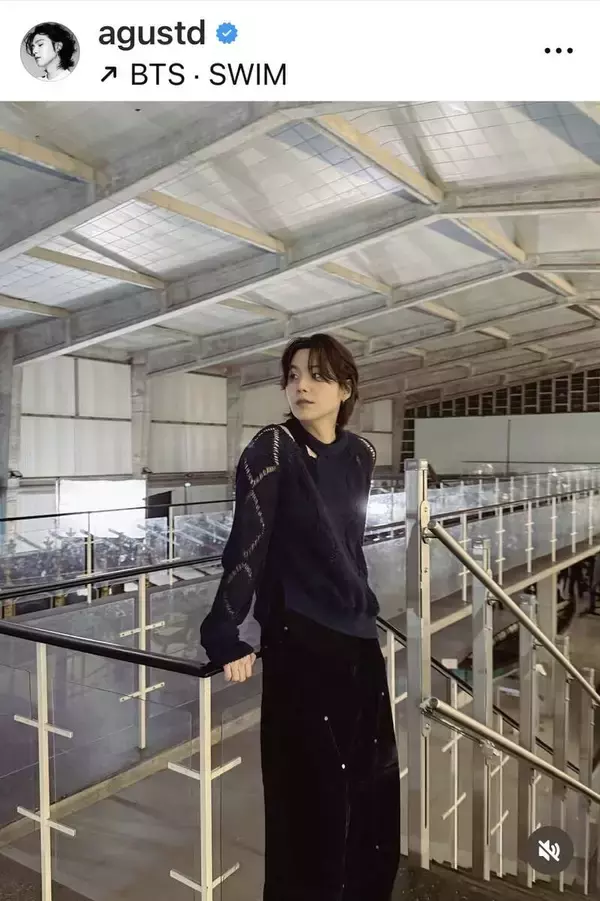 「ひゃあぁぁ朝から眼福」ＢＴＳ・ＳＵＧＡ、ファンをあおるショット公開にファンもん絶「やばーーーい！！大優勝」