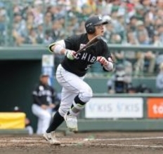 【ロッテ】打率１割台の佐藤都志也が初球打ちで待望の１号３ラン「積極的に打ちにいくことができました」